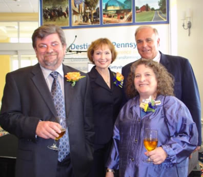 George Hummel and Nancy Rigberg receive Tourism Award.